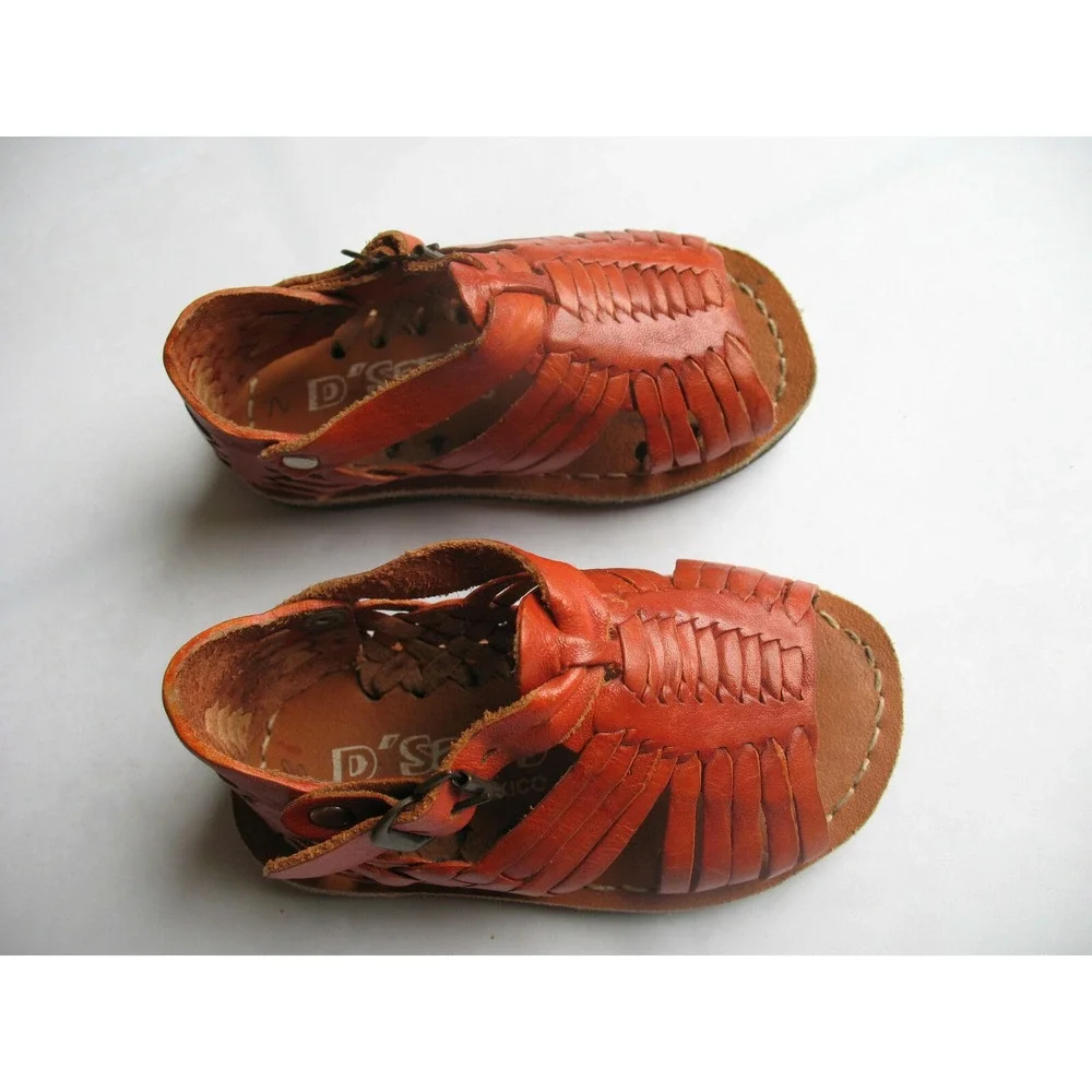 Genuine D'Santy Huaraches childrens toddlers size 2‎ leather sandals